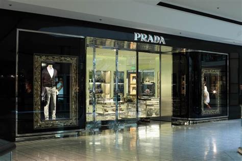 negozio prada los angeles e san francisco|prada beverly center.